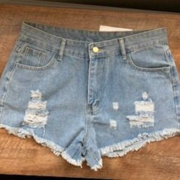Destroyed Women's Shorts XL - Picture 1 of 9
